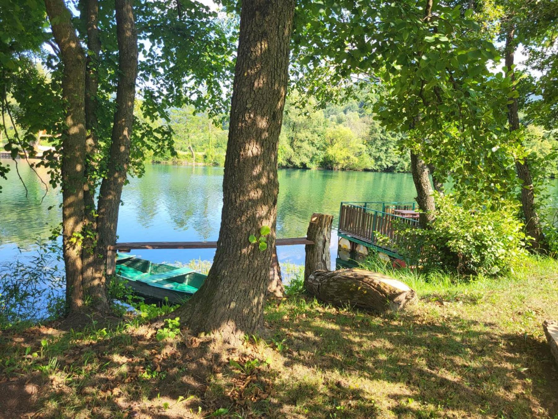 Villa Una Si Lohovo Exterior foto